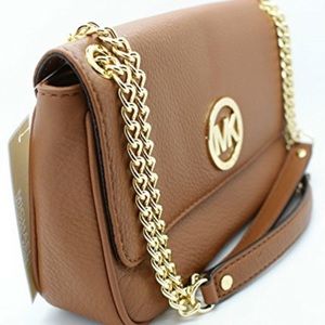 Gorgeous Michael Kors brown leather handbag!